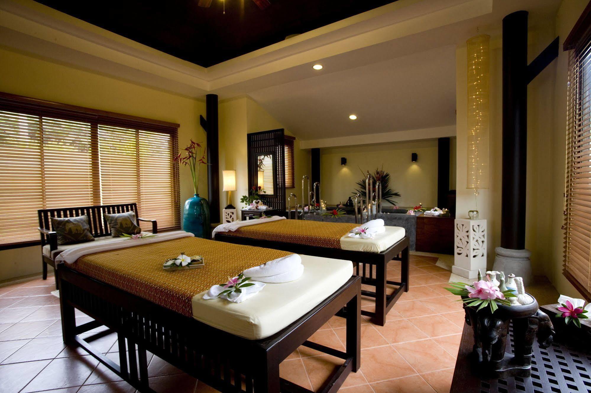 Suuko Villas Phuket Exterior foto